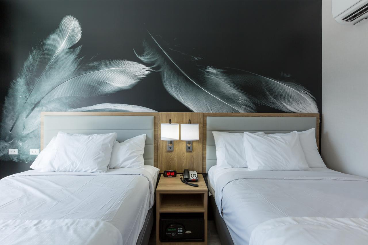 Hotel Ninety Five - Jfk Airport Nova York Exterior foto